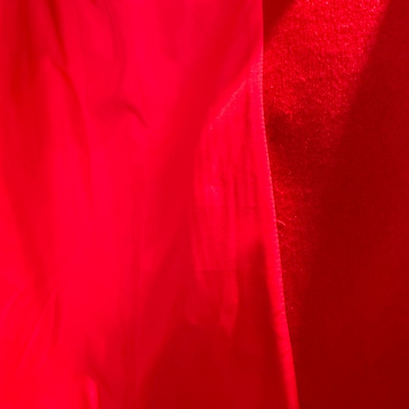 Like New Red Wool Ann Taylor coat size large petite - Picture 8 of 9
